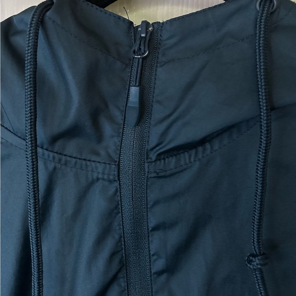 Men’s Lightweight Color block Windbreaker - Navy and Brown - Picture 4 of 6